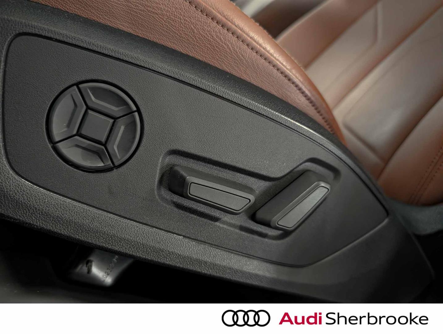 audi Q3 2020 - 11