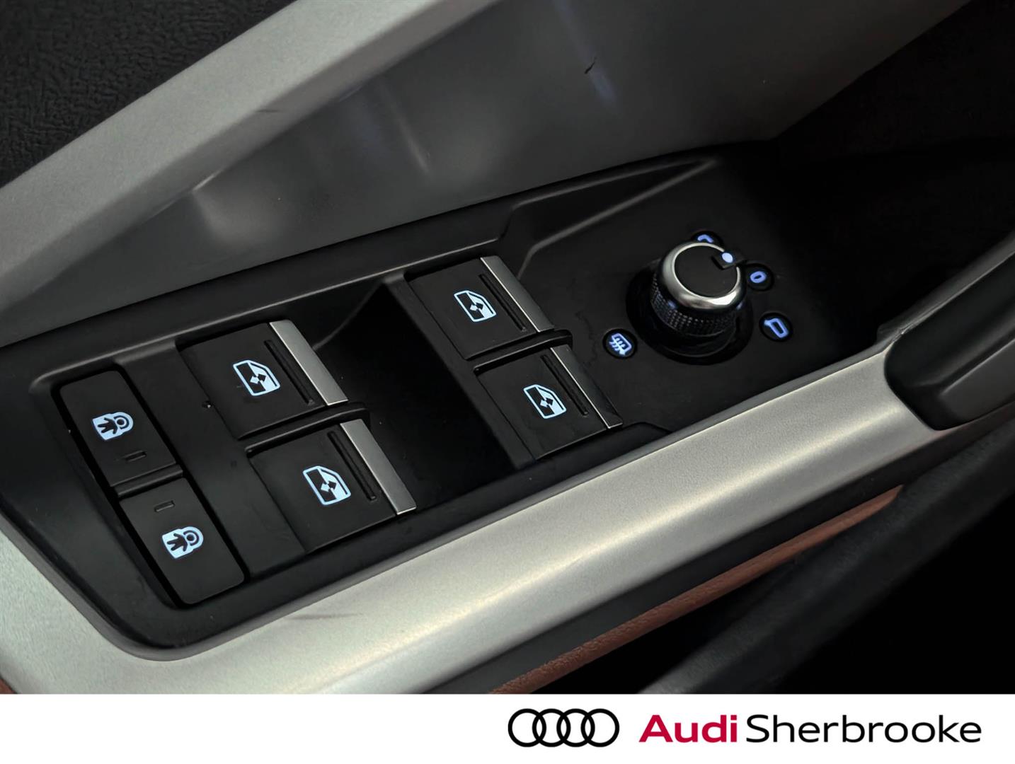 audi Q3 2020 - 23