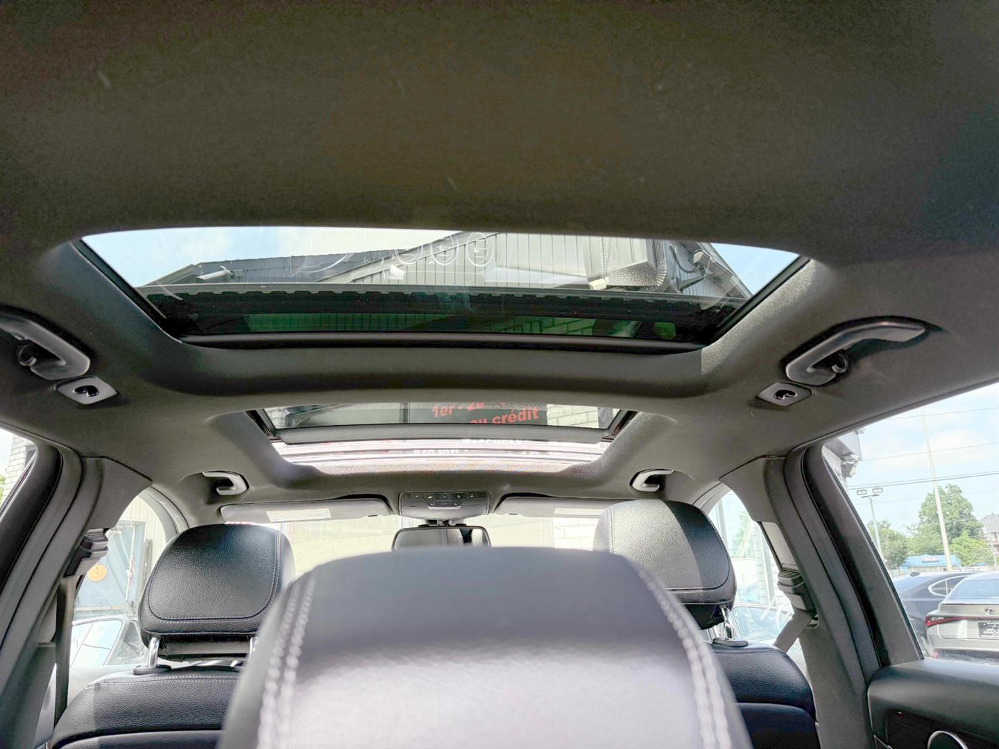 mercedes-benz GLC 2019 - 16