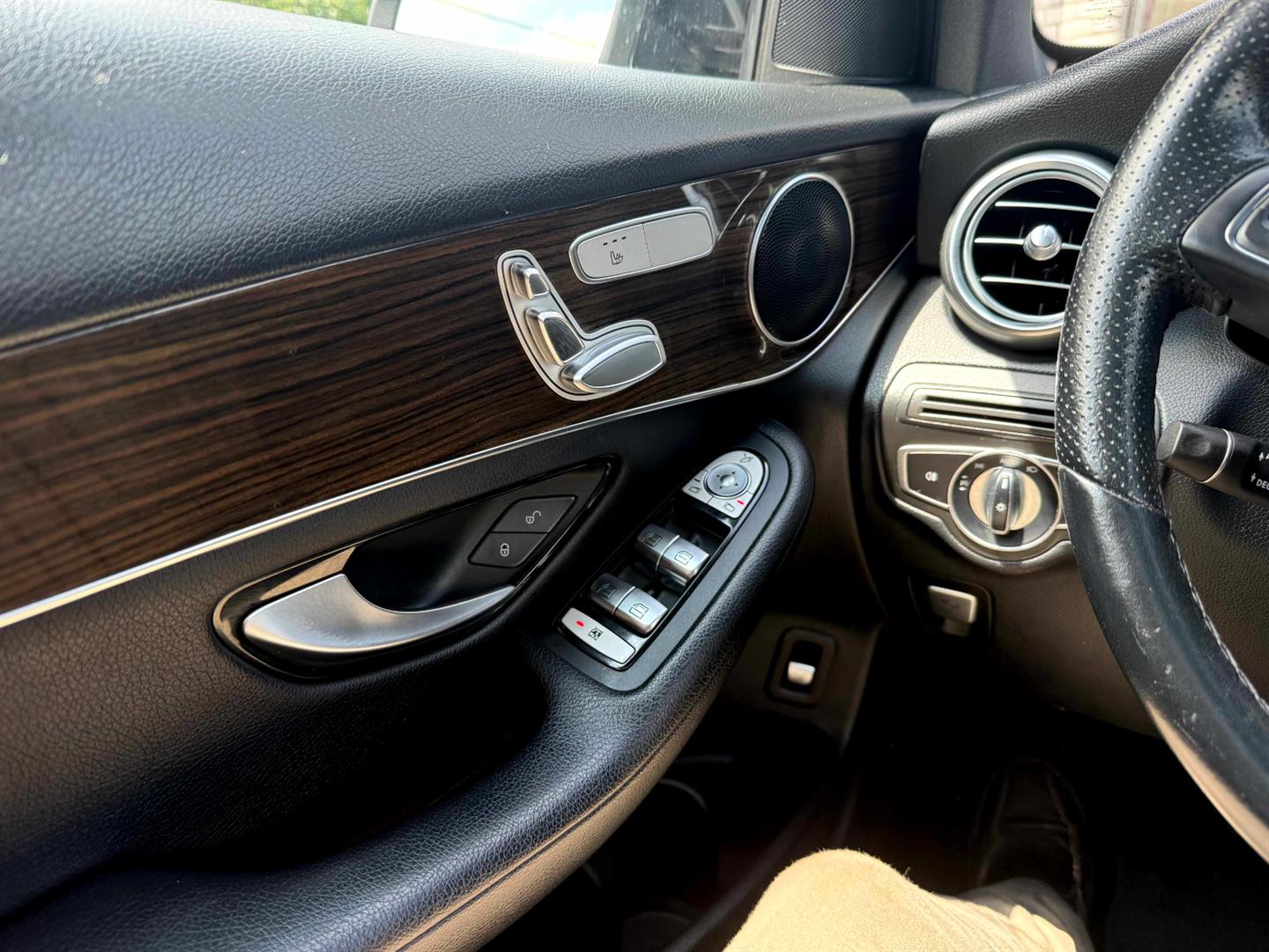 mercedes-benz GLC 2019 - 23