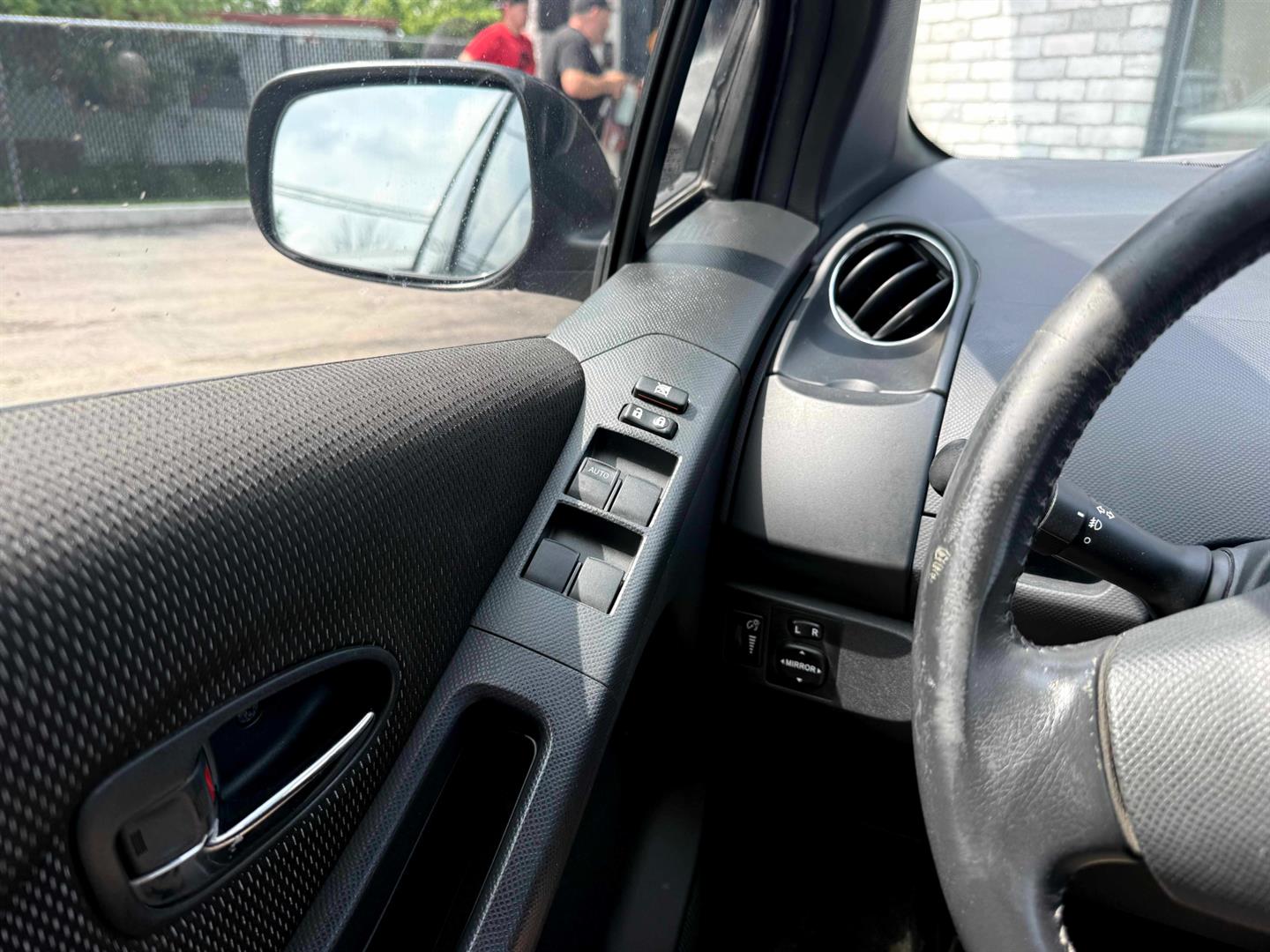 toyota Yaris 2009 - 19
