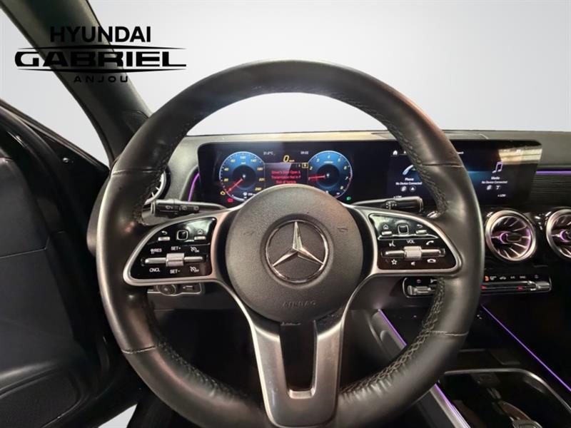 mercedes-benz GLB 2022 - 18