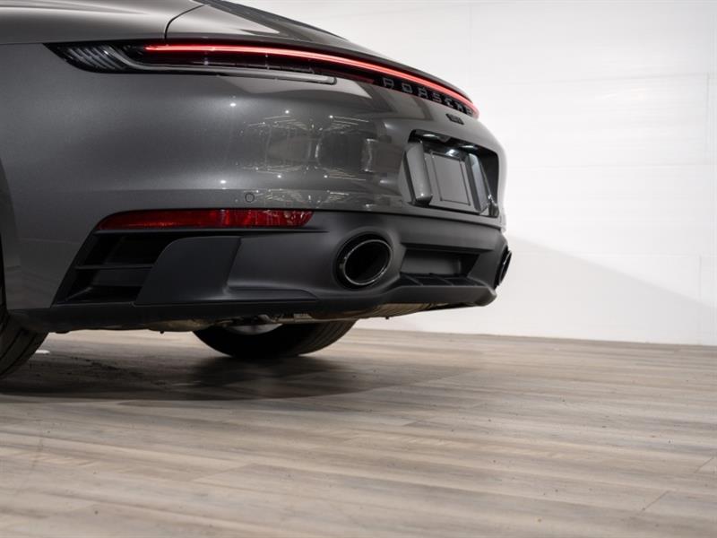 porsche 911 2022 - 13