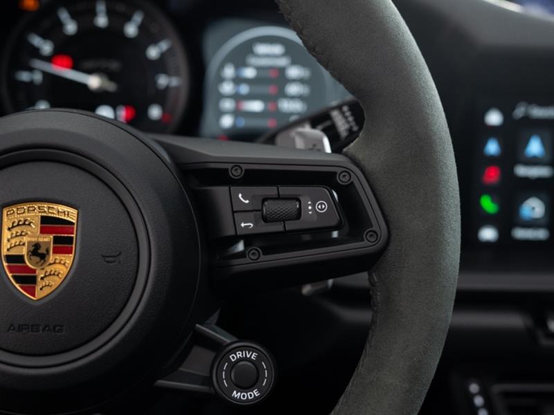porsche 911 2022 - 18