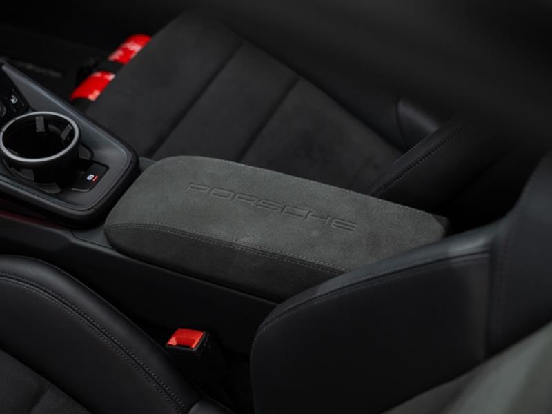porsche 911 2022 - 36
