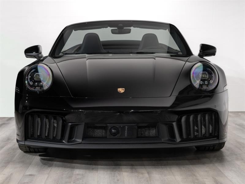 porsche 911 2025 - 2