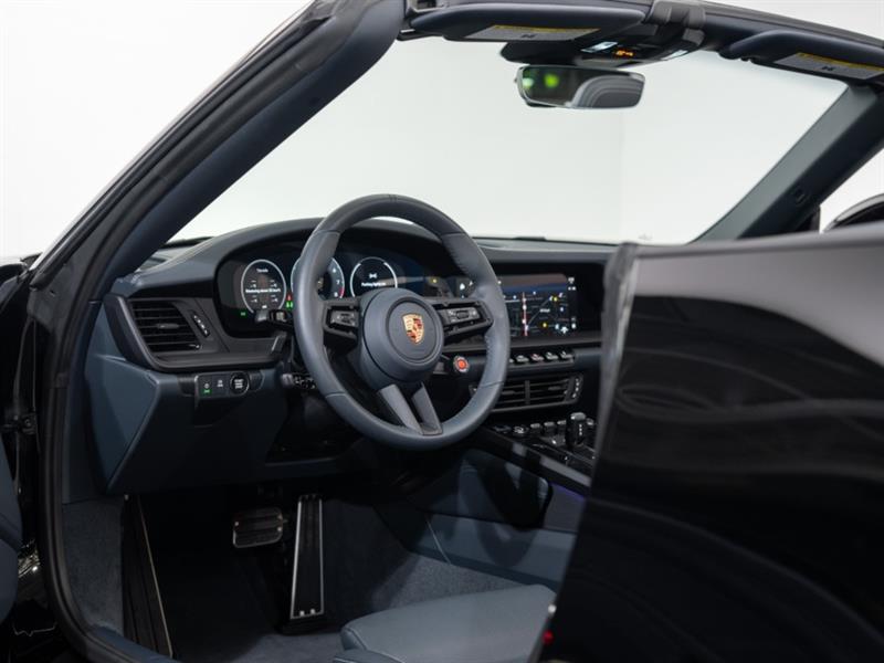 porsche 911 2025 - 22
