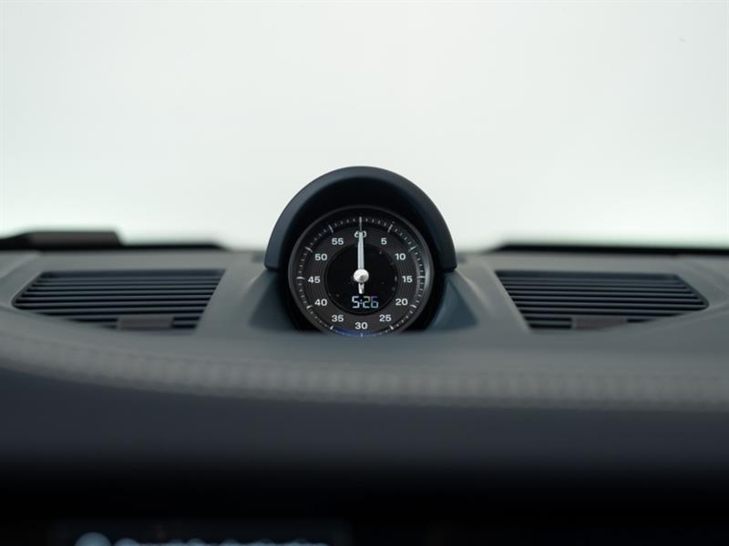 porsche 911 2025 - 23