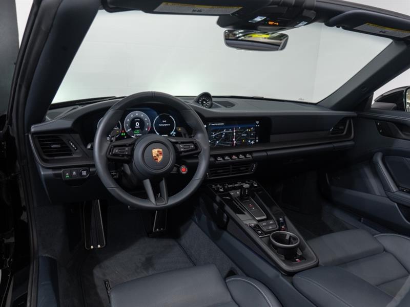 porsche 911 2025 - 24
