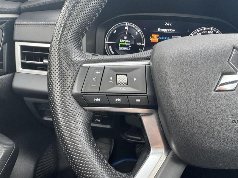 mitsubishi Outlander rechargeable 2024 - 12