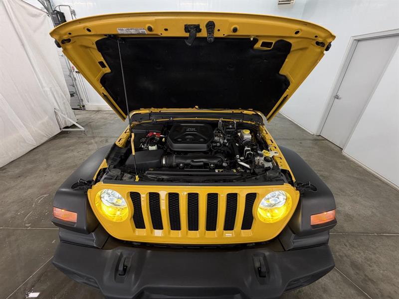 jeep Wrangler 2021 - 13