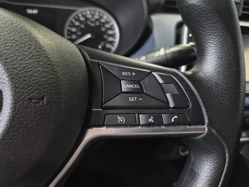nissan Versa 2023 - 16