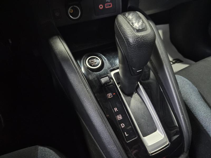 nissan Versa 2023 - 21