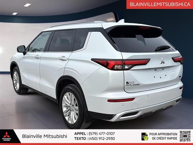 mitsubishi Outlander 2024 - 4