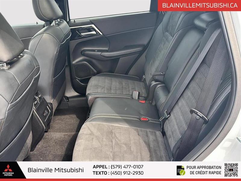 mitsubishi Outlander 2024 - 17