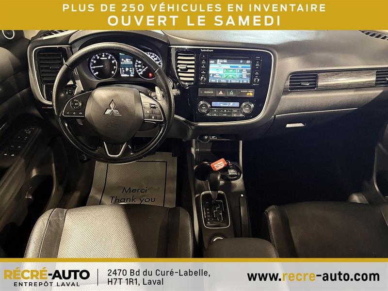 mitsubishi Outlander 2016 - 14