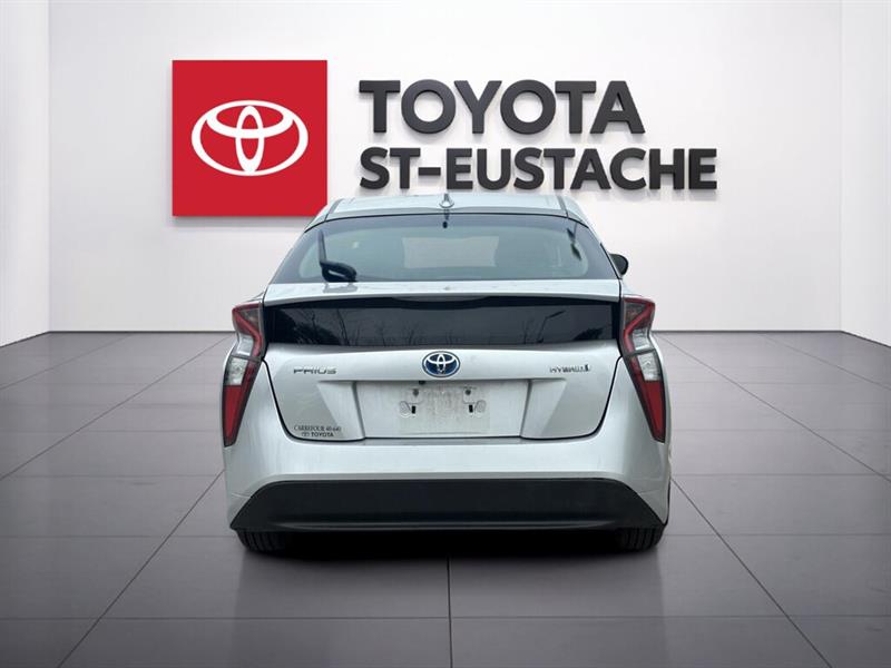 toyota Prius 2018 - 6