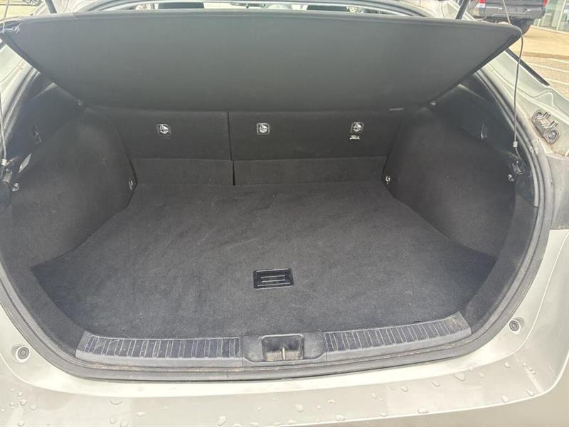 toyota Prius 2018 - 10