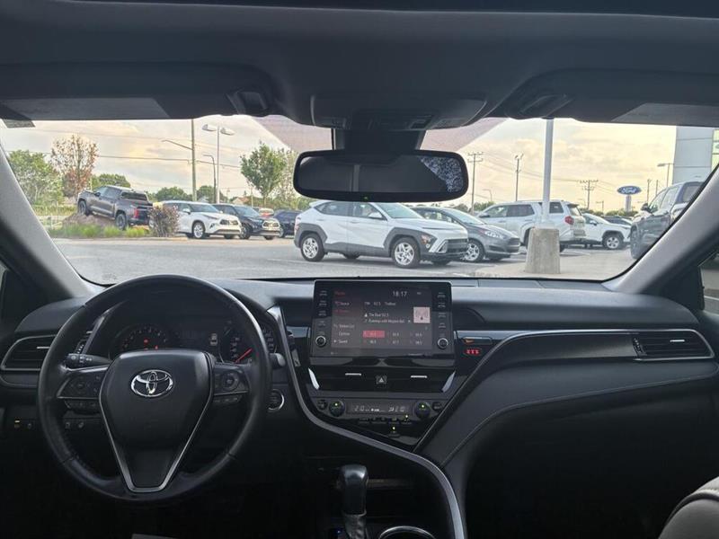 toyota Camry 2021 - 13
