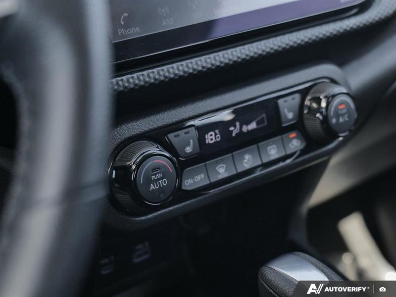 nissan Kicks Play 2025 - 15