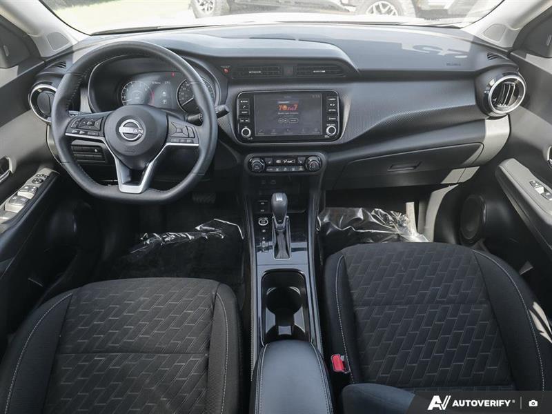 nissan Kicks Play 2025 - 27