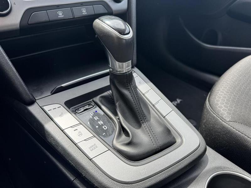 hyundai Elantra 2018 - 14
