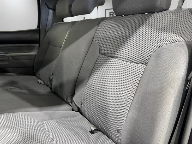 toyota Tacoma 2011 - 8