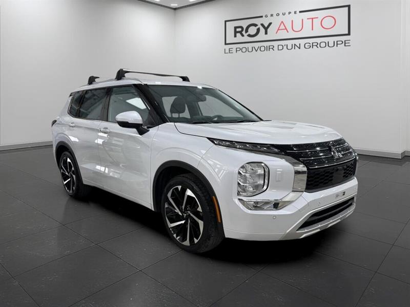 mitsubishi Outlander 2022 - 3