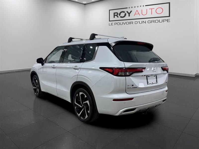 mitsubishi Outlander 2022 - 5