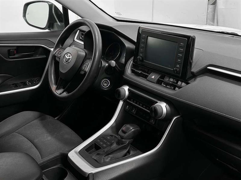 toyota RAV4 2020 - 26