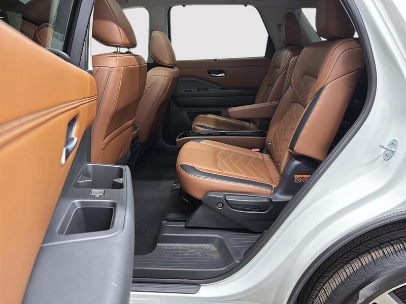 nissan Pathfinder 2024 - 9