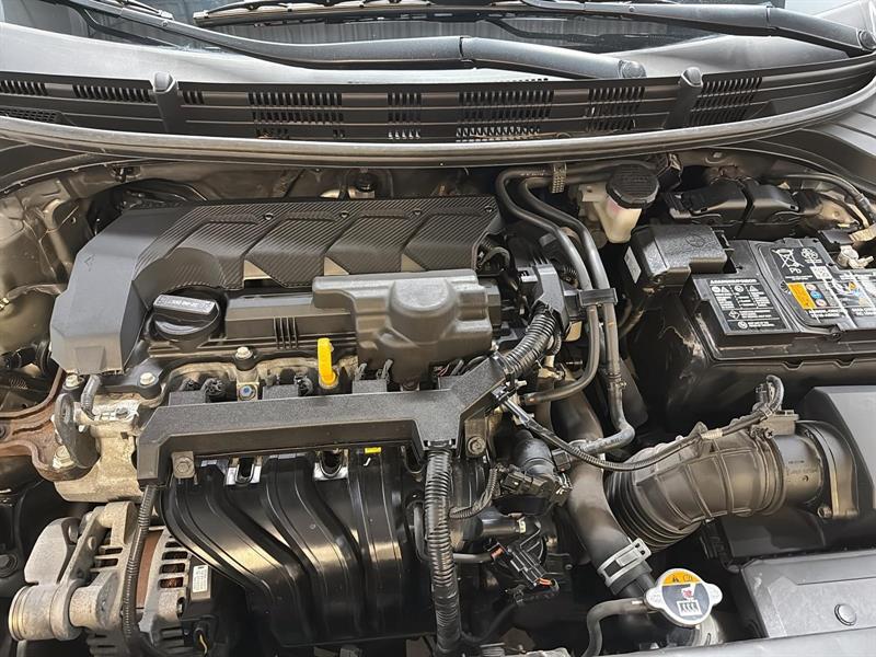 kia Rio5 2023 - 12