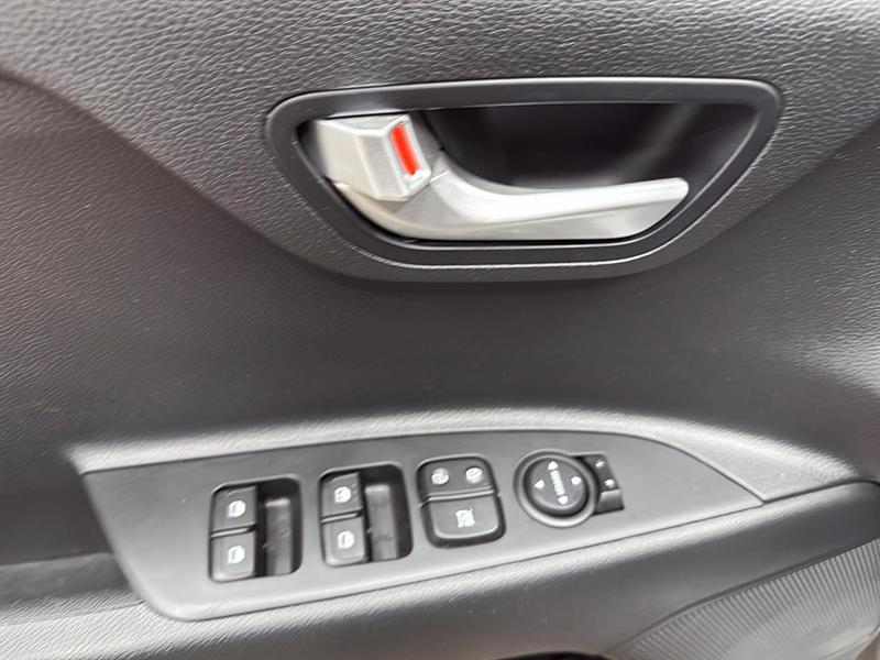 kia Rio5 2023 - 22