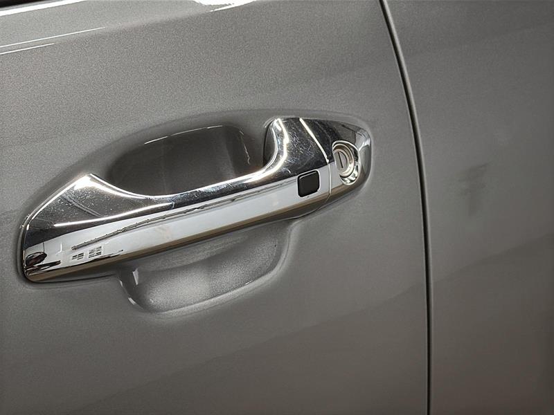 kia Rio5 2023 - 24