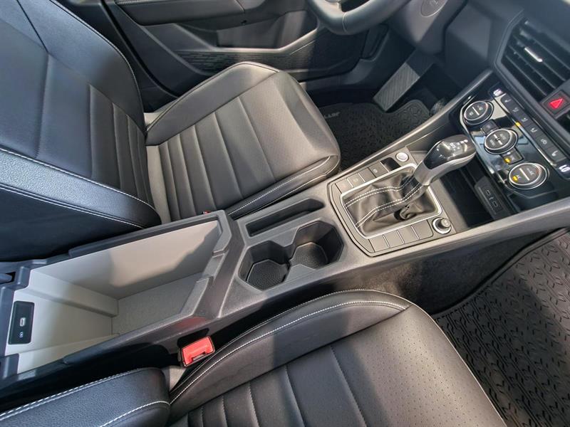 volkswagen Jetta 2023 - 13