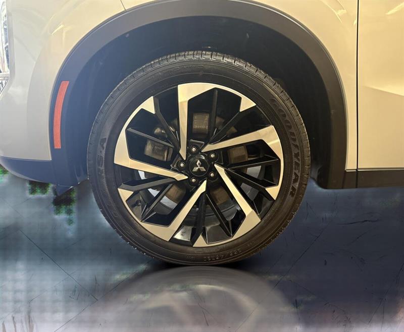mitsubishi Outlander 2023 - 7