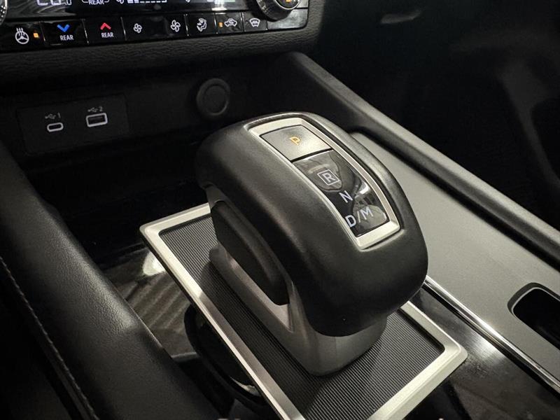 mitsubishi Outlander 2023 - 21
