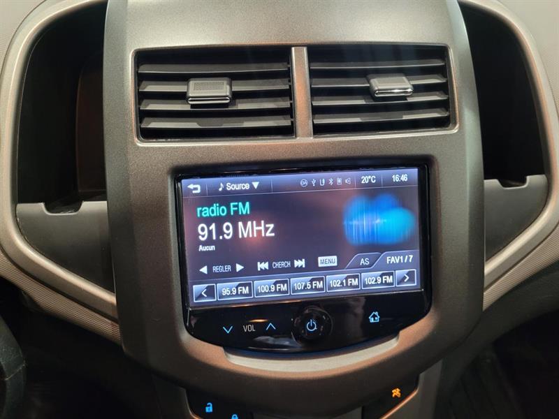 chevrolet Sonic 2016 - 19
