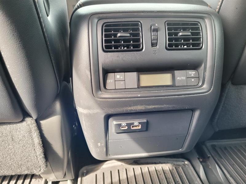 nissan Pathfinder 2020 - 26