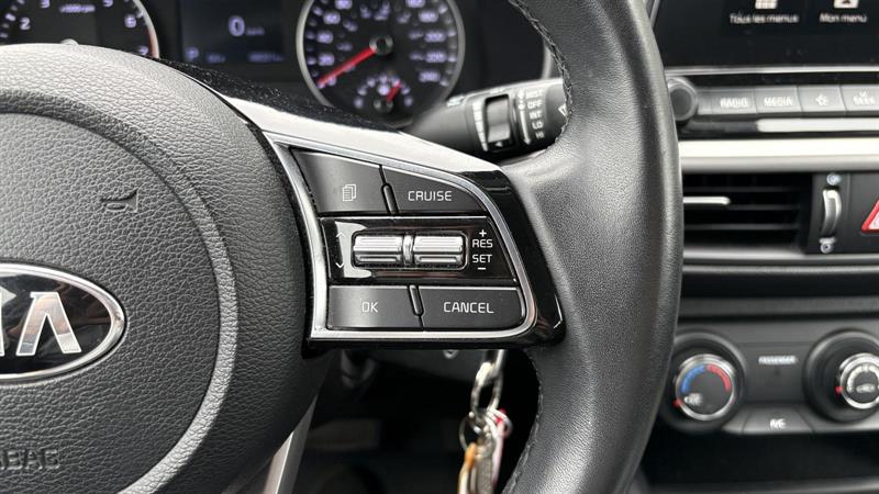 kia Forte 2020 - 17