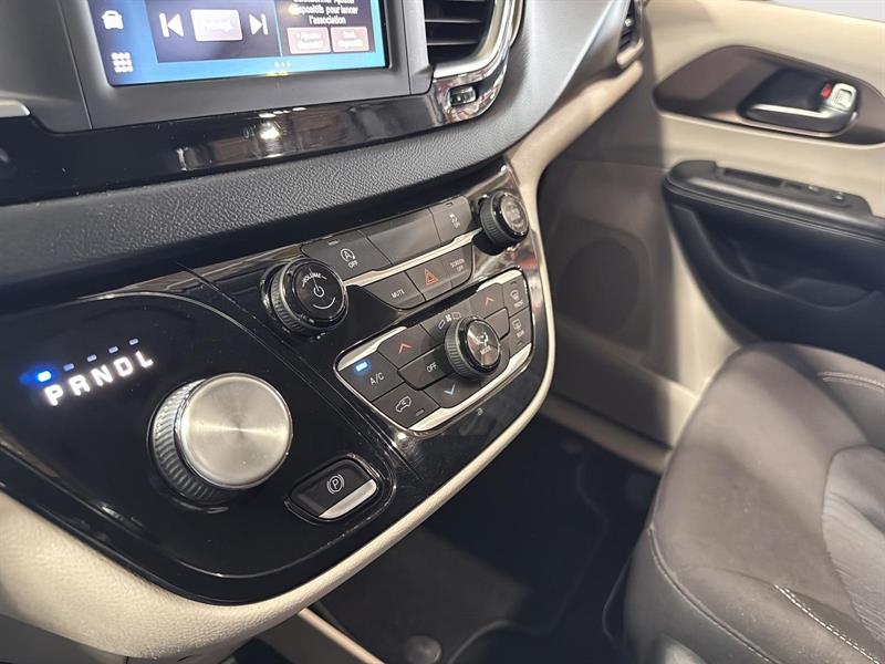 chrysler Grand Caravan 2022 - 15