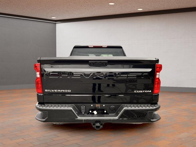 chevrolet Silverado 1500 2022 - 8