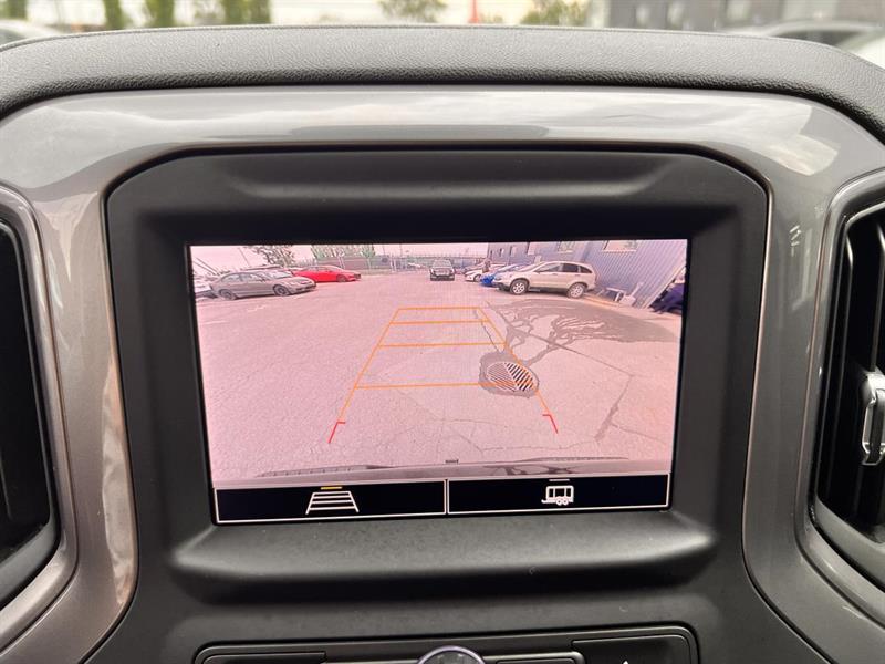 chevrolet Silverado 1500 2022 - 25