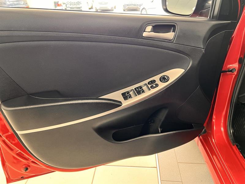 hyundai Accent 2015 - 11