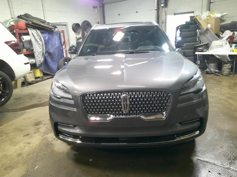 lincoln Aviator 2023 - 8