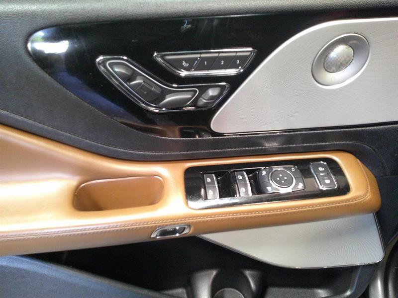 lincoln Aviator 2023 - 9