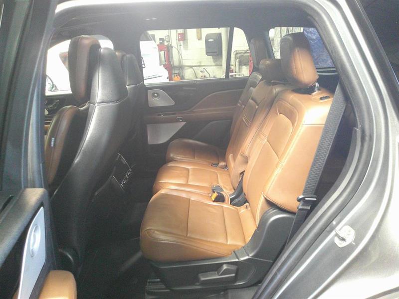 lincoln Aviator 2023 - 11