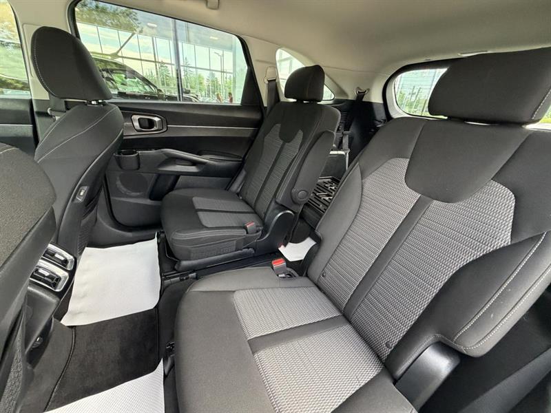 kia Sorento 2023 - 25