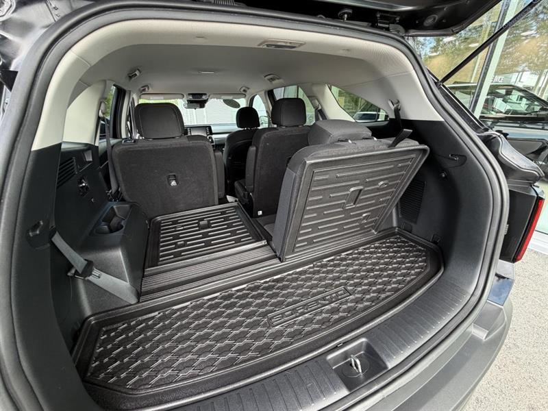 kia Sorento 2023 - 26