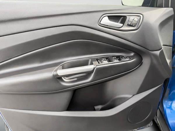 ford Escape 2019 - 10